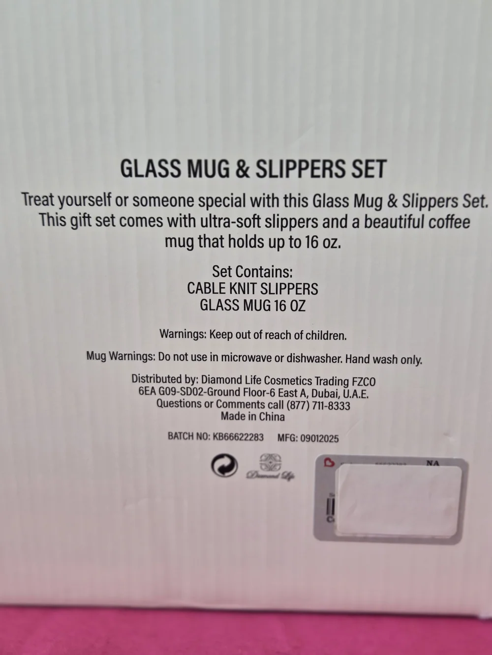 Diamond Supply Co. Pink Cable Knit Slipper & Glass Mug Set